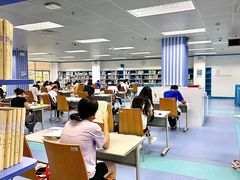 -南山图书馆(常兴路店)