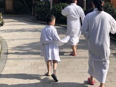 -宁波杭州湾海底温泉