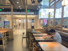 -老乡鸡(上海品尊国际中心店)