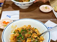 -李与白包子铺(桐梓林店)