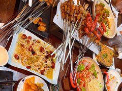 -六福烧烤酒馆(秦隆步行街店)