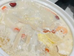 -三人行骨头王火锅(长寿店)