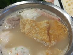 -不老仙金汤虾丸火锅