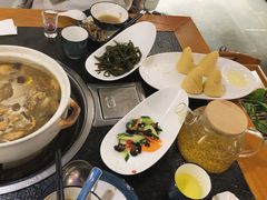 -阿鹏故事野生菌火锅(双廊古镇店)