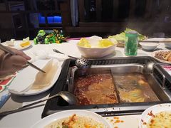 -东道煮牛肉火锅(重庆路店)