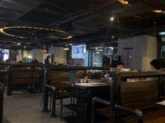 -麦凯伦烧烤·精酿超级工厂店(金桥总店)
