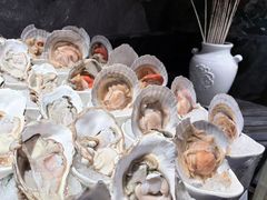 -雍容荟帝王蟹活龙虾展台自助(IFS黑金店)