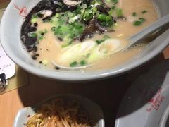 -Lia Cafe Bar Restaurant松山咖啡屋