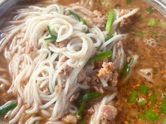 -正宗杨记普洱酸醋米线(总店)