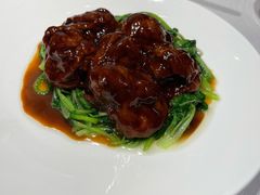 油面筋塞肉-屋里厢上海菜馆