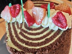 -苏宁银河国际咖啡厅·天际环球美食汇