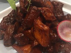 红酒黑椒牛仔粒-新名仕(仙霞路店)