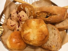 -马克西姆俄罗斯餐厅(通亚街店)