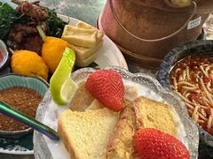 -浩海火燒雲傣家菜(芮欧百货店)