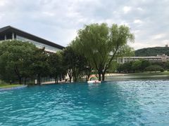 -上海佘山世茂艾美酒店