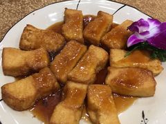 -正宗鸡饭粤香酒家(朱村店)