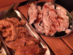-叽叽扎扎烤肉场(生态城万达店)