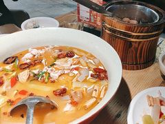 -黄鹤天厨·泡椒田鸡创始者(莲花店)