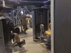 -帝豪斯健身俱乐部(市府恒隆广场店)