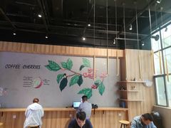 -瑞幸咖啡(纽宾凯酒店新华路店)