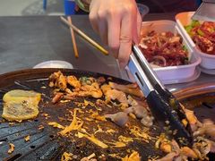 -齐市马佳地摊烤肉