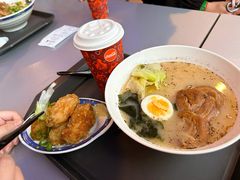 -彗星餐厅(香港迪士尼乐园)