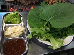 -马路牙子烧烤音乐酒馆(望京店)