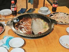 -小志家.野生菌鲜切牦牛肉牛杂火锅