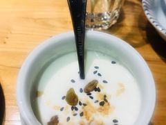 -清真·玛丽亚新疆菜主题餐厅(浙江中路店)