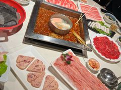 -二荆条·蜀鲜汇城市森林火锅