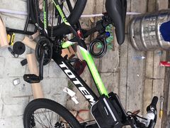 -道路口单车爱瓦士dahon大行