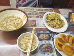 -东北四季饺子王(华山路店)