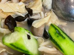 杂菌煮墨鱼丸-汇兴源餐馆(小北路店)