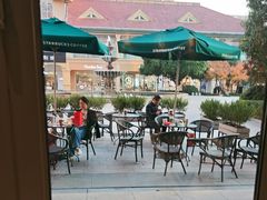 -星巴克(长沙友阿奥特莱斯店)