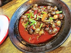 -老闵田螺馆·南昌特色小炒(梦时代店)