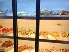 -哈尔滨小酒馆·鲜肉现穿自助烧烤(康新花园店)
