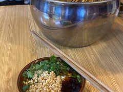 -拐枣巷小串串(财大店)