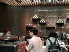 -星巴克(北京南站2B检票口)