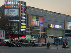 -中影德金影城(百佳华龙华店)