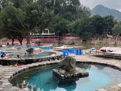 -龙泉山庄