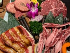 -明洞阿姨·韩式酱蟹烤肉·创意料理(三元桥店)