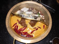 鸳鸯锅底-渝利重庆火锅