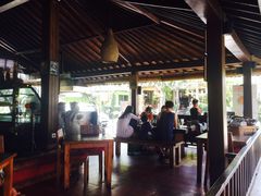 -Pundi Pundi Restaurant