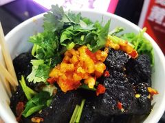 -黑色经典臭豆腐·湖南特产(坡子街店)