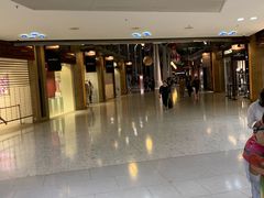 -东荟城名店仓