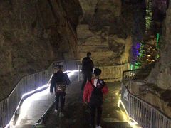 -泰安地下龙宫景区