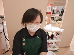-森林头疗美容养发馆