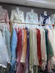 -汉唐记簪花汉服体验馆(西湖店)