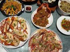蒜蓉蒸石岩蟹-79号渔船海鲜饭店(宝安店)