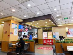 大堂-永和大王·现磨豆浆·卤肉饭(九亭SH085店)